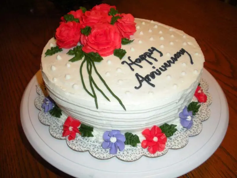 Vanilla rose cream cake