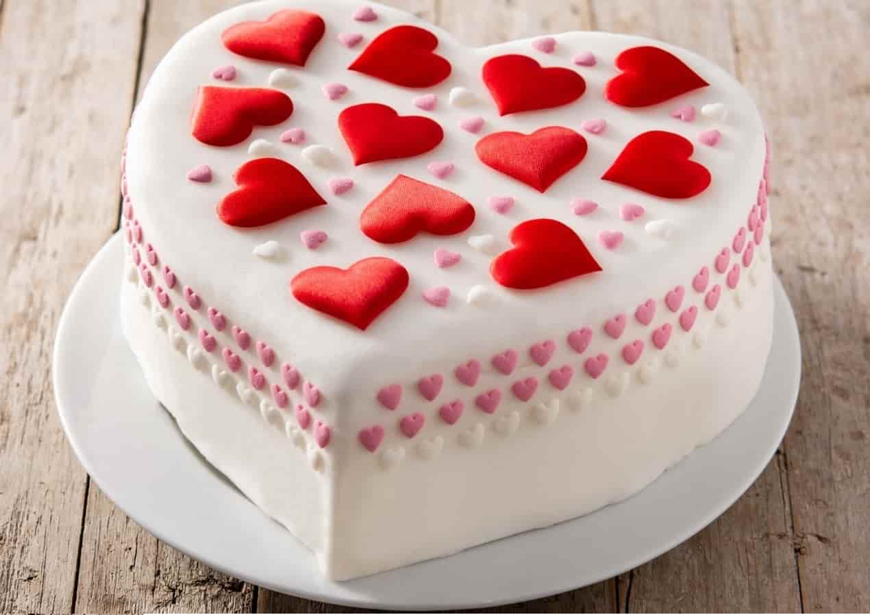 Valentine Day Cake - Heart Shape