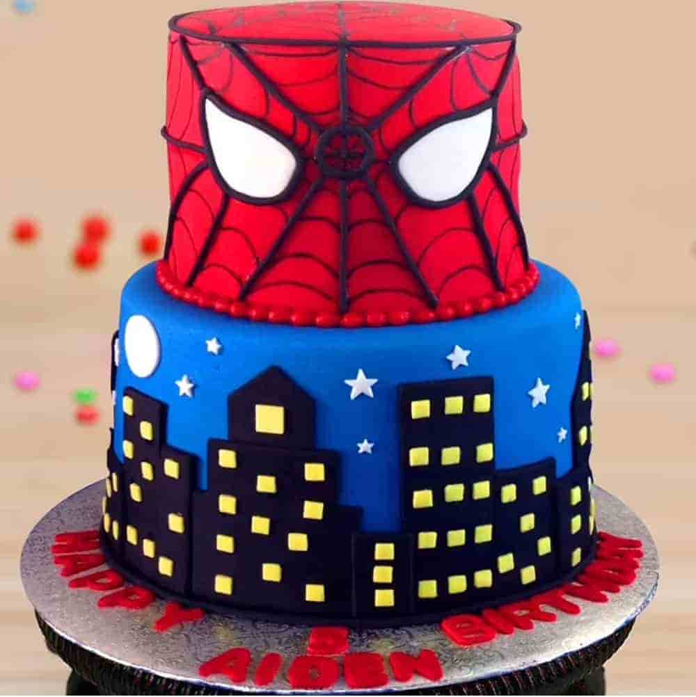 Spider Man - Super Hero Cake